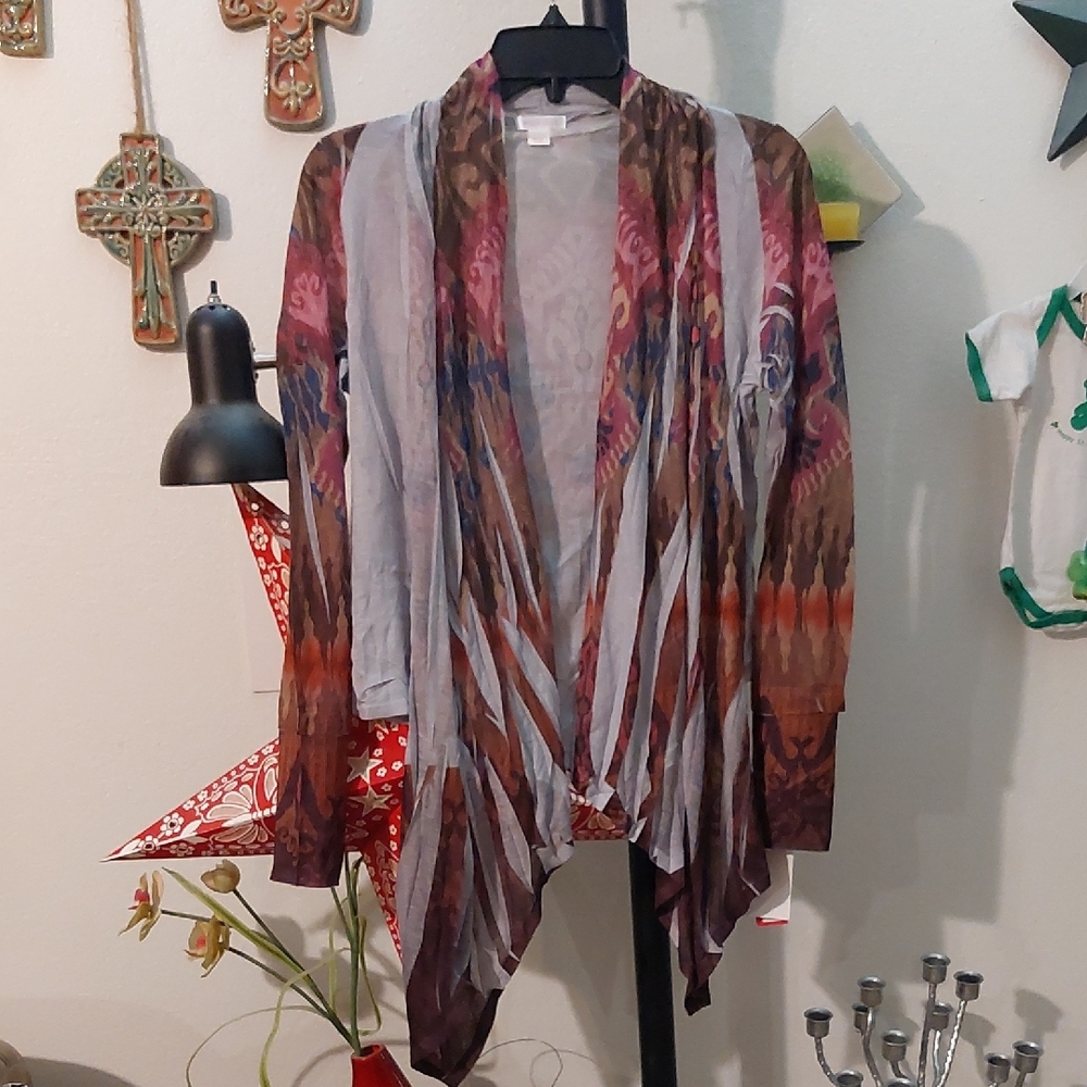 Super Cool Cardigan With Neat Design